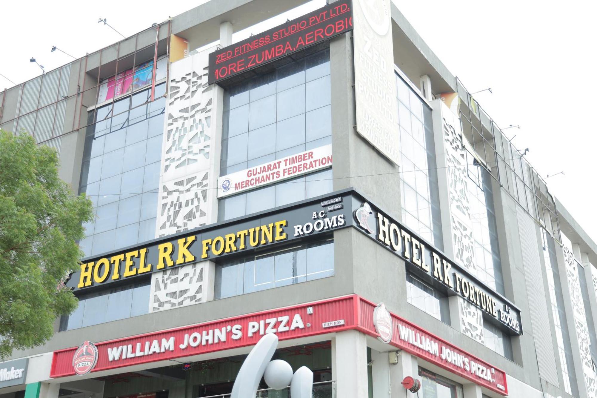 Hotel Rk Fortune Ahmedabad Exteriör bild
