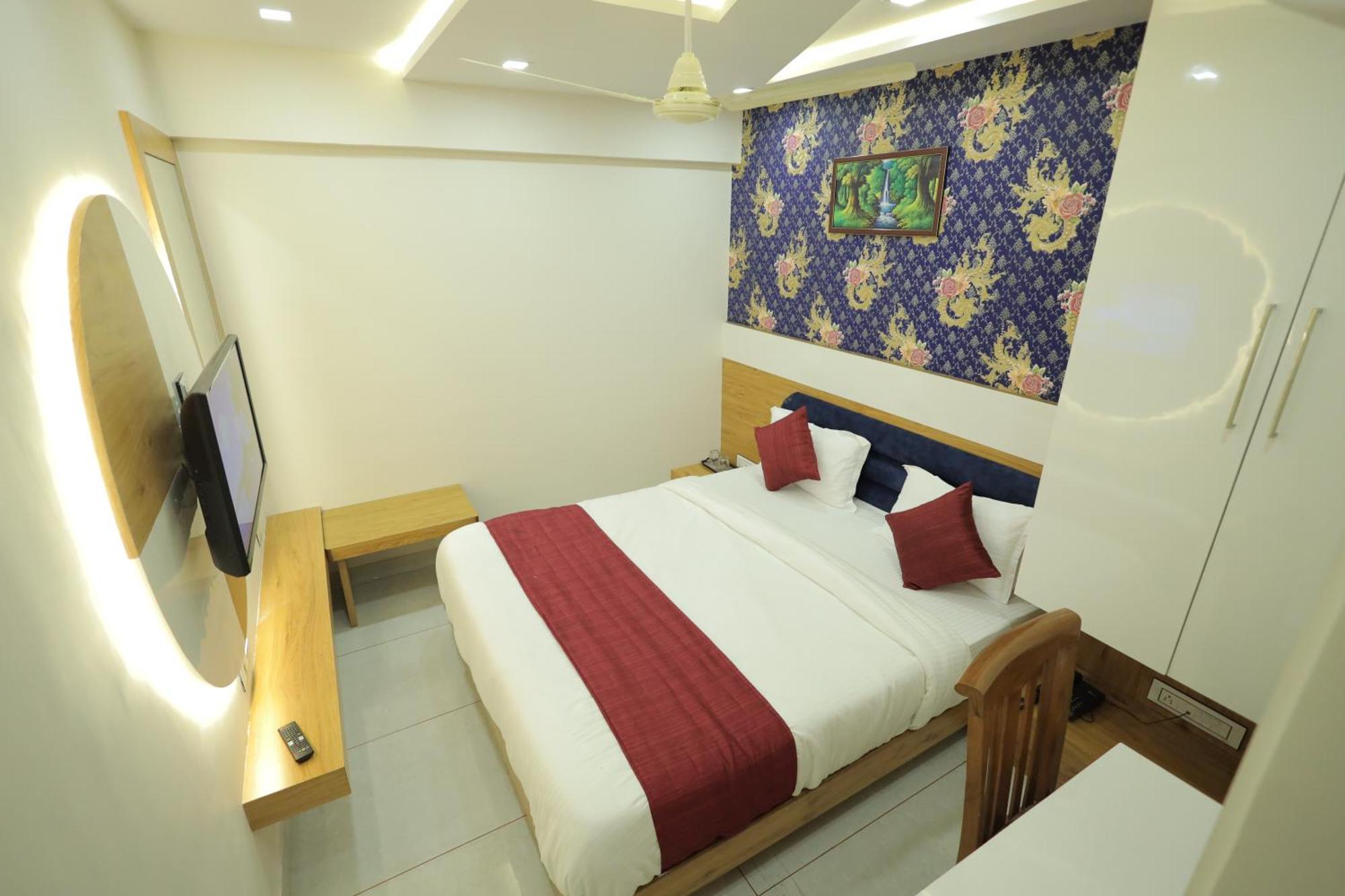 Hotel Rk Fortune Ahmedabad Exteriör bild